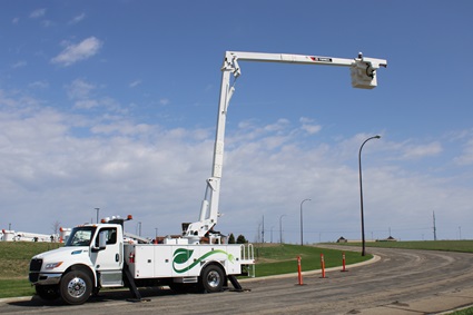 Terex all-electric EV bucket truck