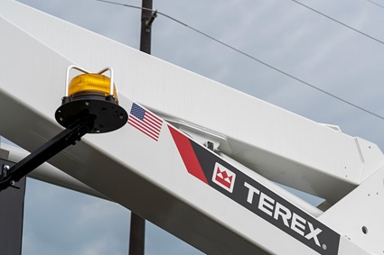 Terex Utilities bucket truck boom