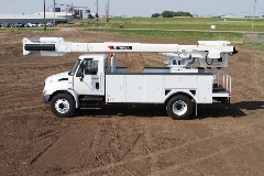 Terex Hi-Ranger SCM55 Bucket Truck parked in parking lot